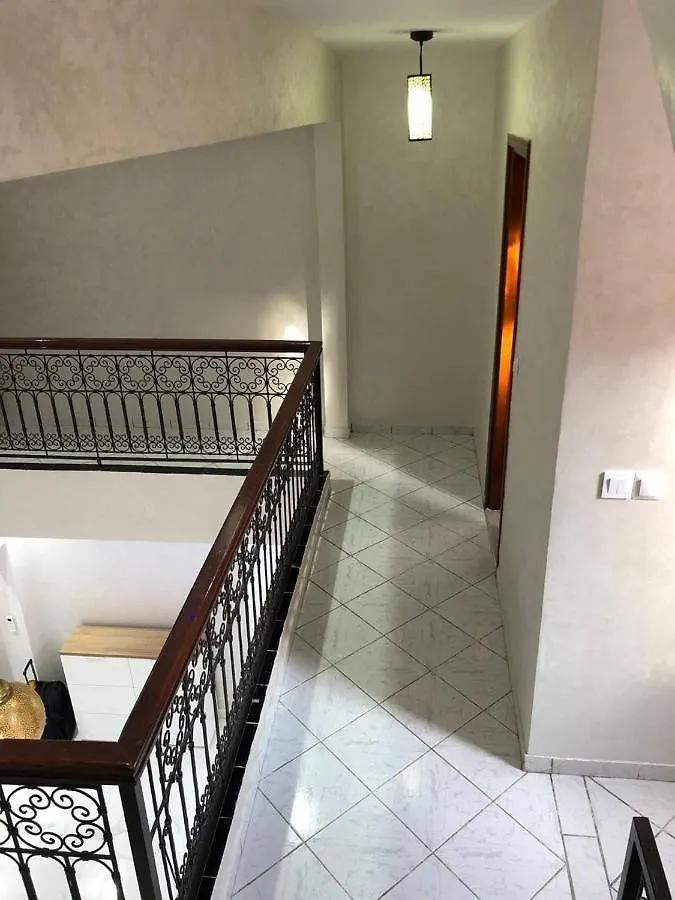 Апартаменты “Yallah”Riyad Triplex For 6 Persons Max Марракеш 0*,