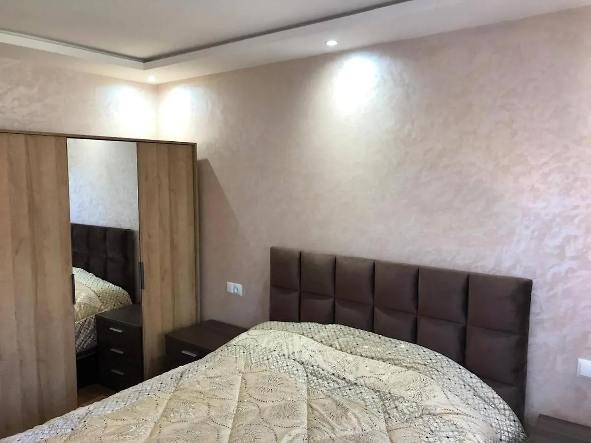 Апартаменты “Yallah”Riyad Triplex For 6 Persons Max Марракеш