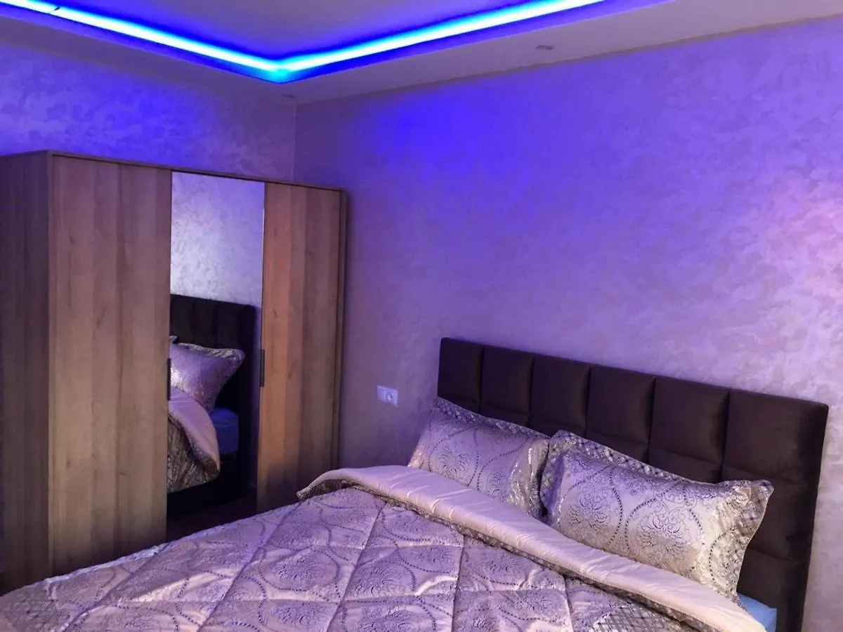 Апартаменты “Yallah”Riyad Triplex For 6 Persons Max Марракеш