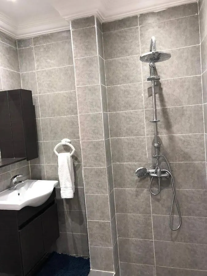 Apartmán “Yallah”Riyad Triplex For 6 Persons Max Marakéš