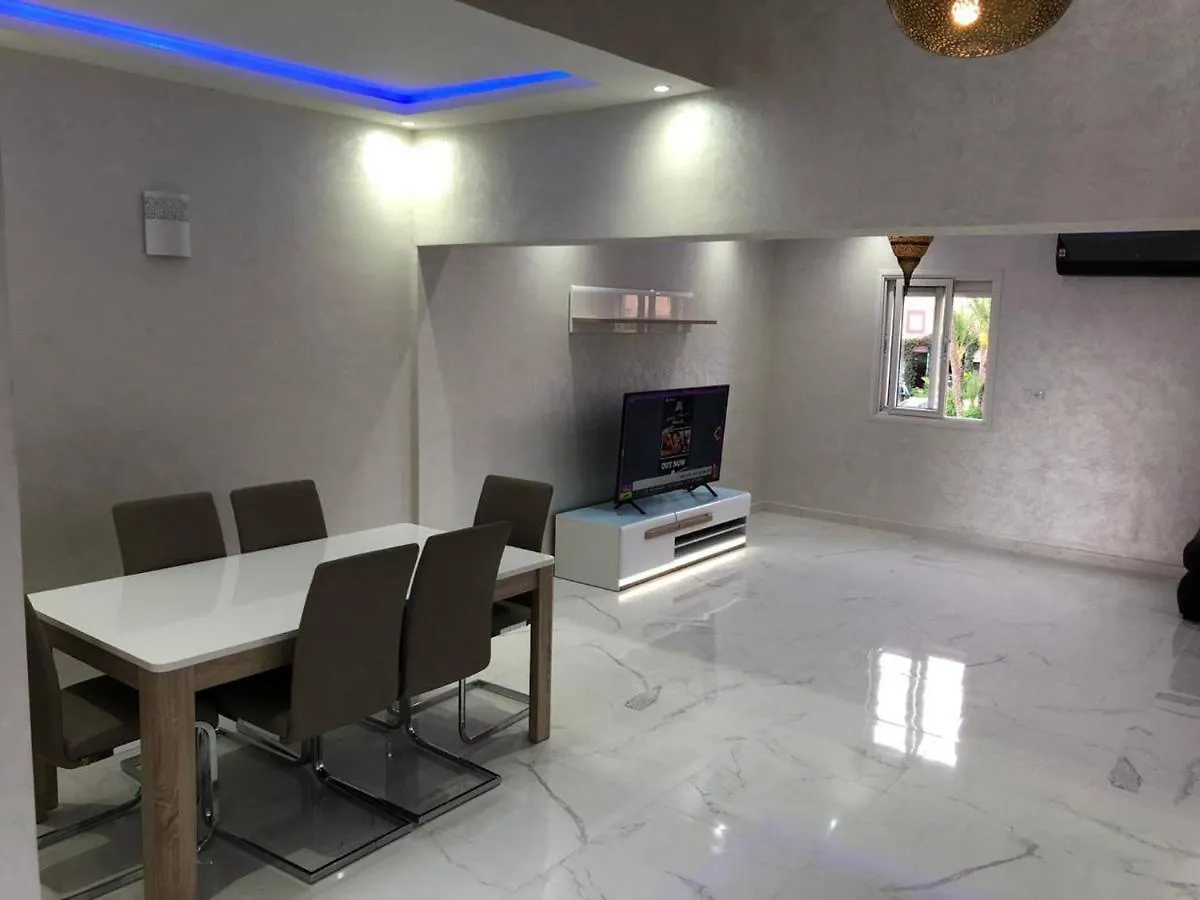 Apartmán “Yallah”Riyad Triplex For 6 Persons Max Marakéš