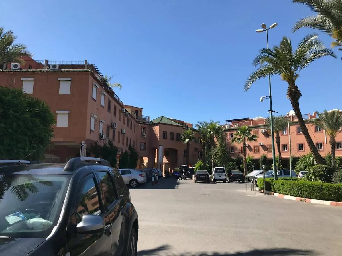 Apartmán “Yallah”Riyad Triplex For 6 Persons Max Marakéš