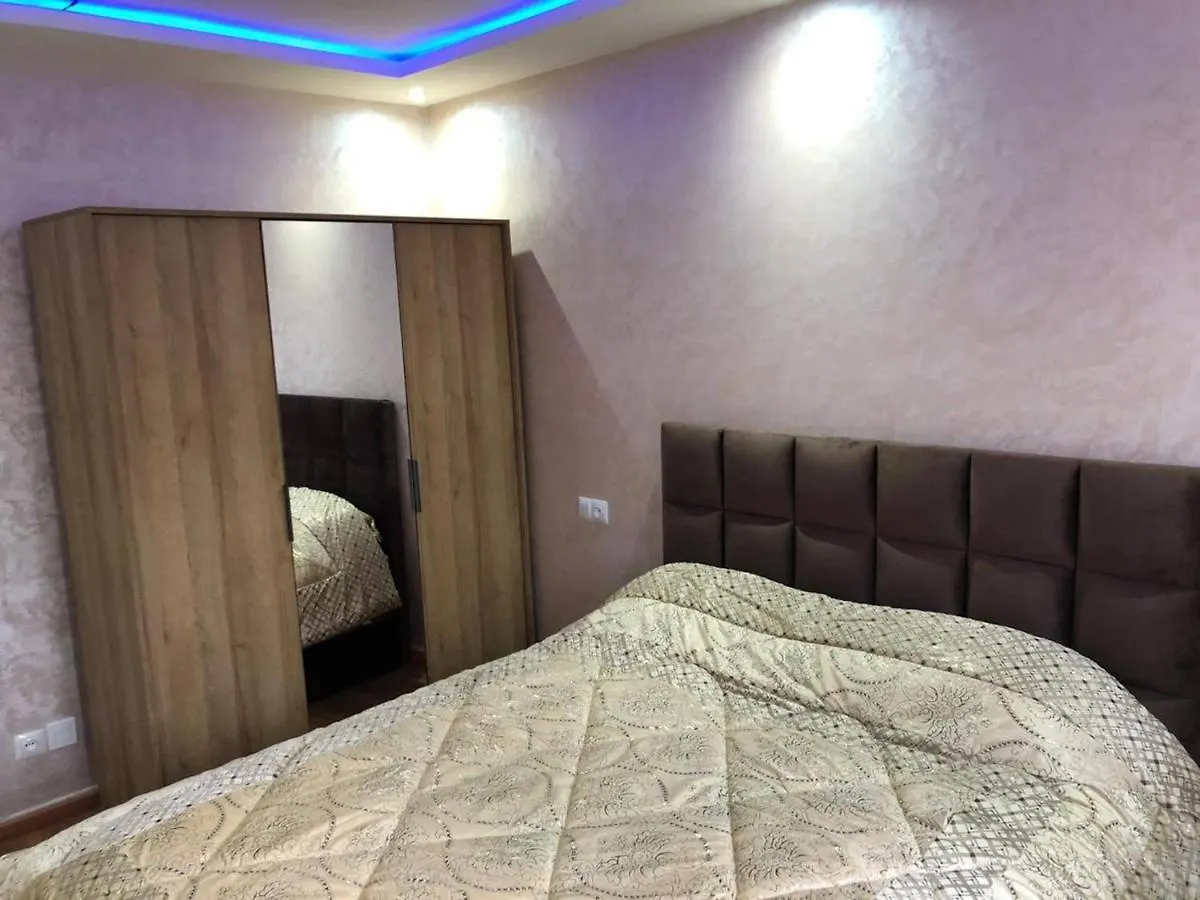 Apartmán “Yallah”Riyad Triplex For 6 Persons Max Marakéš