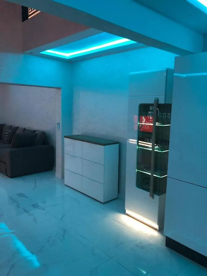 Apartmán “Yallah”Riyad Triplex For 6 Persons Max Marakéš 0*,  Maroko