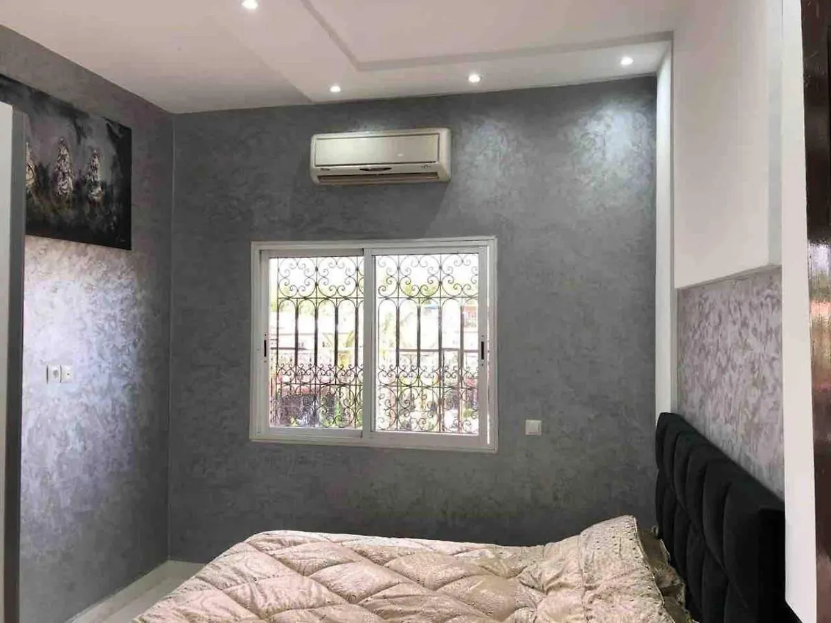 “Yallah”Riyad Triplex For 6 Persons Max Διαμέρισμα Μαρακές