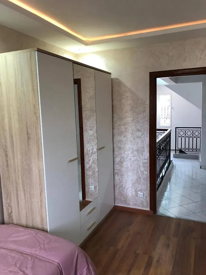 “Yallah”Riyad Triplex For 6 Persons Max Apartment Marrakesh